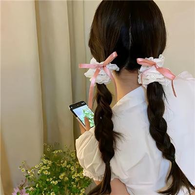 荒林艳骨